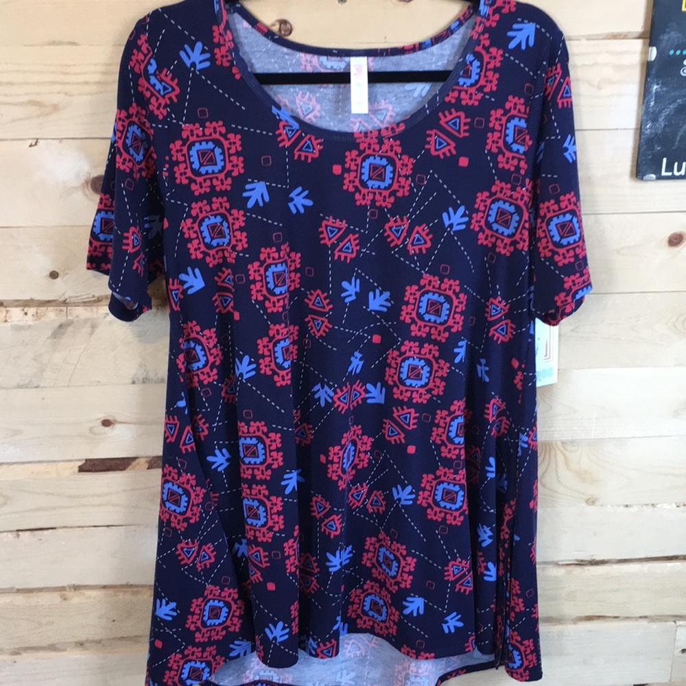 LuLaRoe Perfect Tee